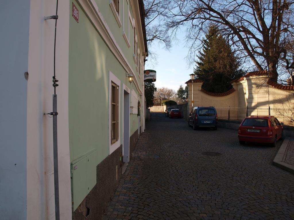 Hotel U Zvonu Kutná Hora Esterno foto