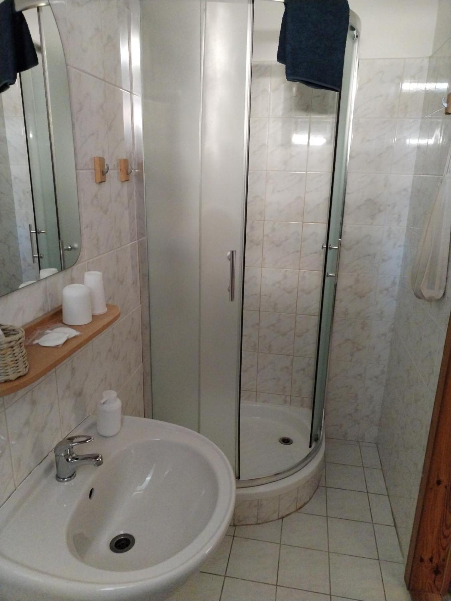 Hotel U Zvonu Kutná Hora Esterno foto