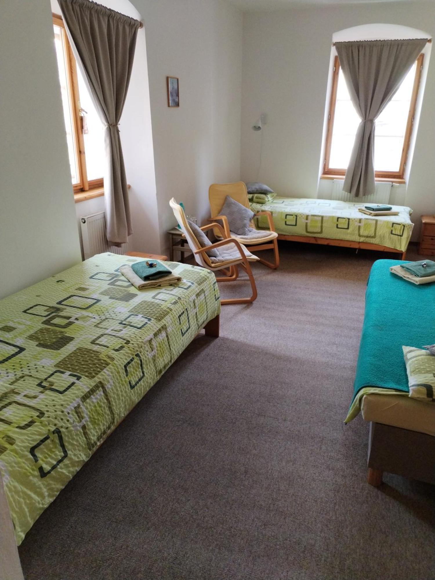 Hotel U Zvonu Kutná Hora Esterno foto