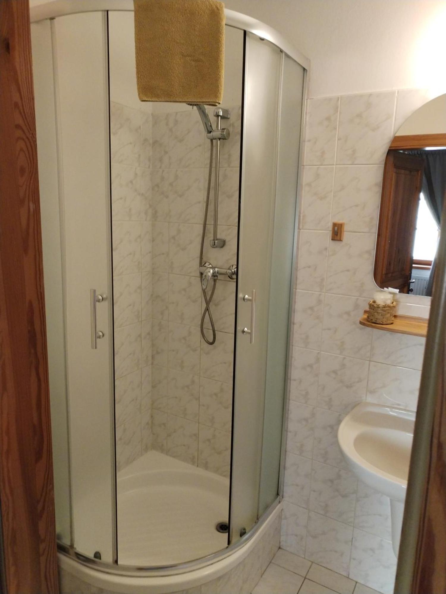 Hotel U Zvonu Kutná Hora Esterno foto